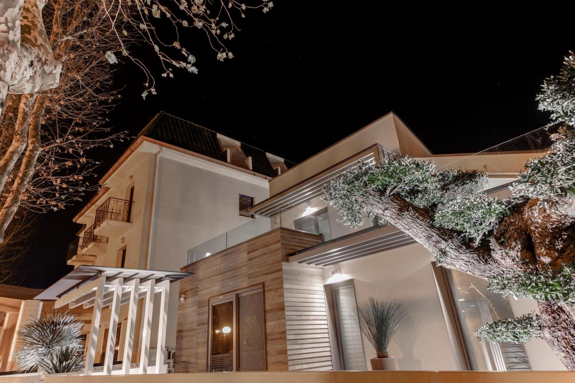 Hotel Paris Resort Bellaria – Igea Marina Kültér fotó